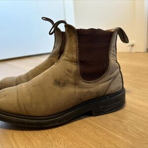 Blundstones Chelsea Boot